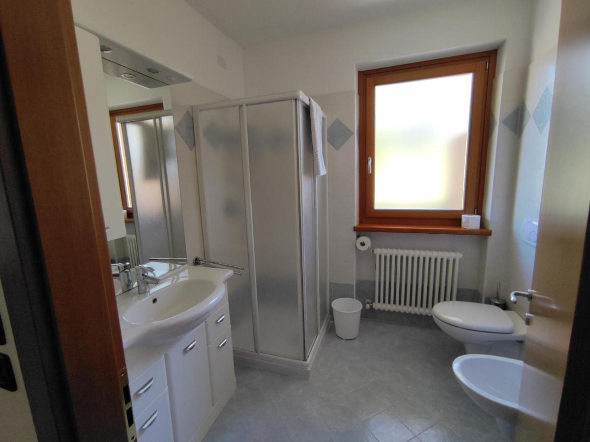 Residenza Arcobaleno Aparthotel Tenno Εξωτερικό φωτογραφία